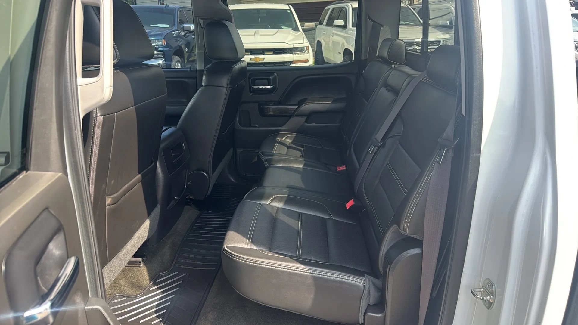 Used 2016 GMC Sierra 1500 Denali AWD/4WD image 19