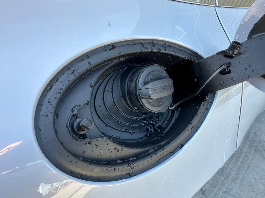 Used 2026 Porsche Panamera image 40