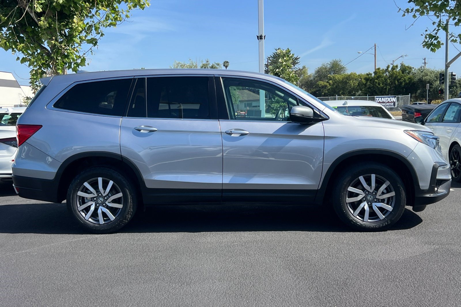 Used 2021 Honda Pilot EX image 7