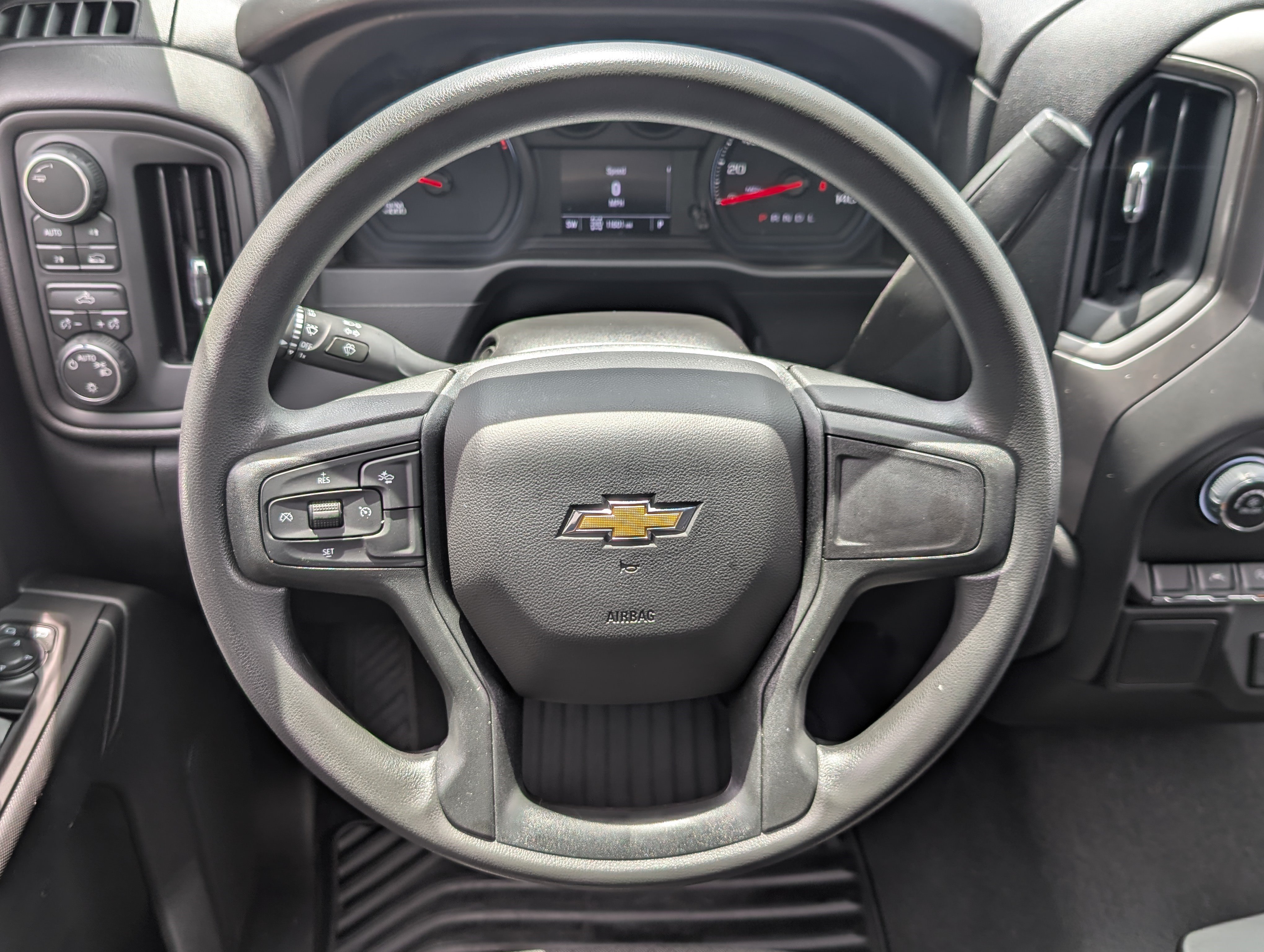 Used 2026 Chevrolet Silverado 1500 Custom w/ Turbomax Blackout Package AWD/4WD image 23