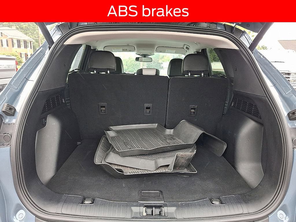 Used 2023 Ford Escape Platinum w/ Premium Technology Package image 27