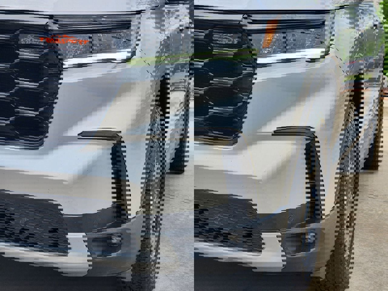 Certified 2025 Honda Pilot TrailSport image 9