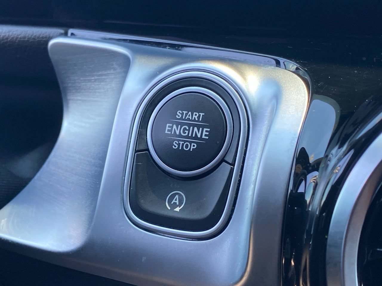 Used 2022 Mercedes-Benz GLB 250 image 17