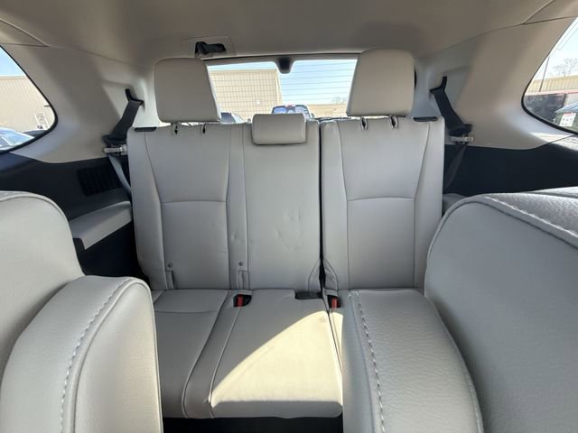 Used 2024 Toyota Grand Highlander XLE image 23