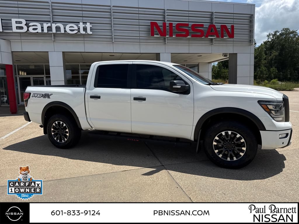 Used 2023 Nissan Titan PRO-4X w/ Pro-4x Convenience Package AWD/4WD image 8