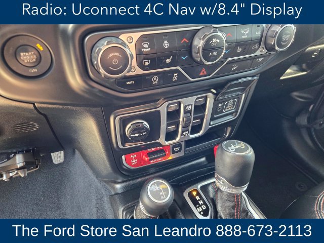Used 2018 Jeep Wrangler Unlimited Rubicon AWD/4WD image 24