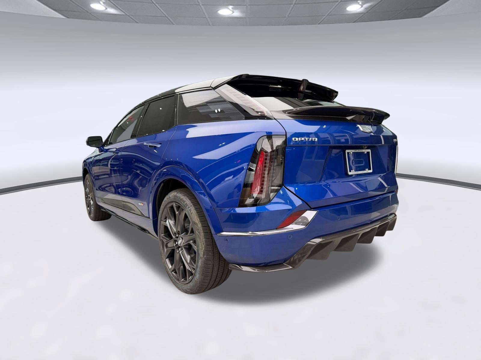 New 2027 Cadillac Optiq V w/ Deep Ocean Design Edition AWD/4WD image 3