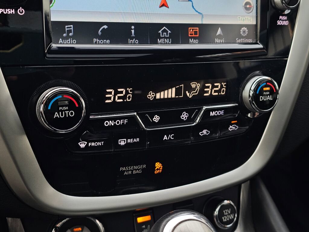 Used 2015 Nissan Murano SV AWD/4WD image 31
