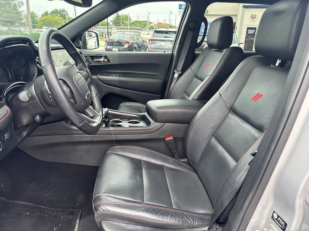 Used 2023 Dodge Durango R/T RWD image 3