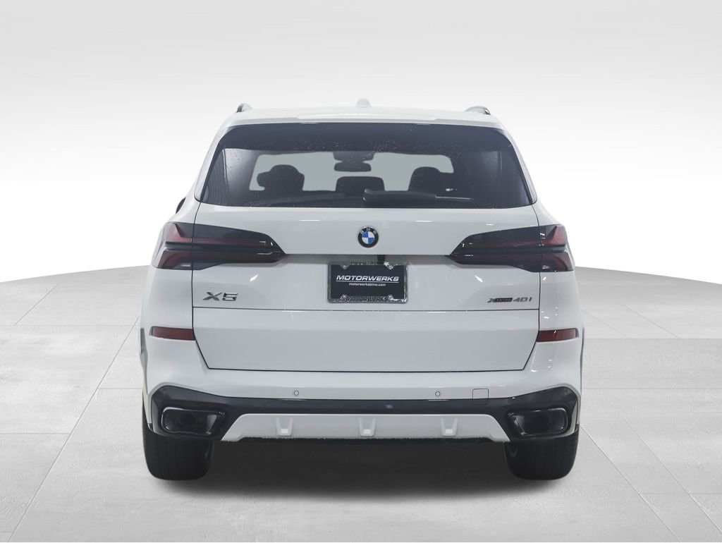 Used 2026 BMW X5 xDrive40i w/ M Sport Package image 4