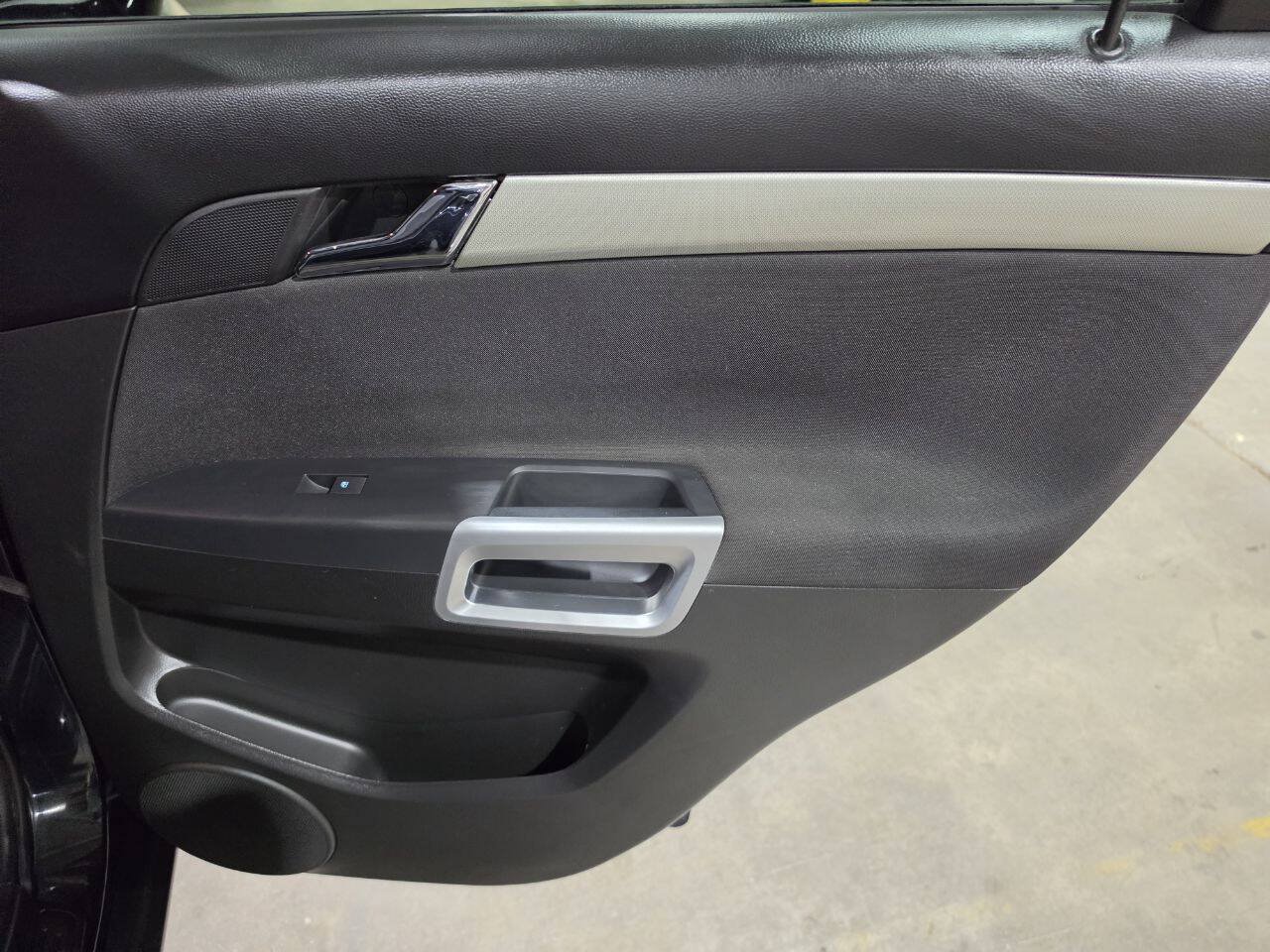 Used 2012 Chevrolet Captiva Sport LS FWD image 30