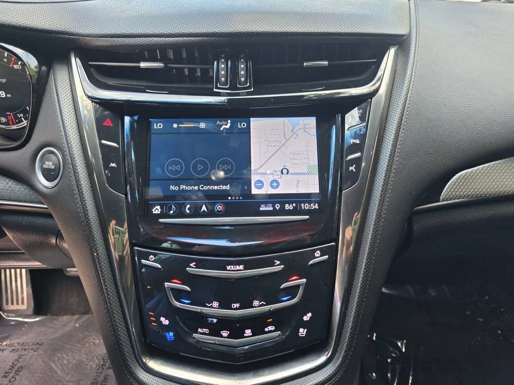 Used 2019 Cadillac CTS V w/ Luxury Package RWD image 21