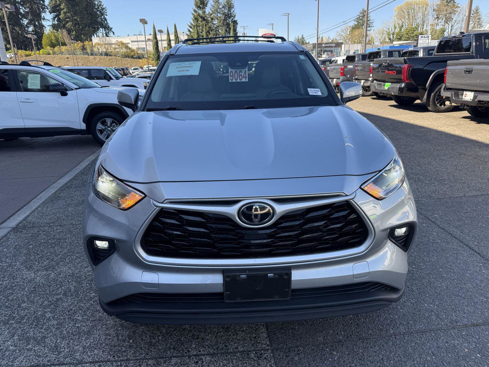 Used 2022 Toyota Highlander XLE image 8