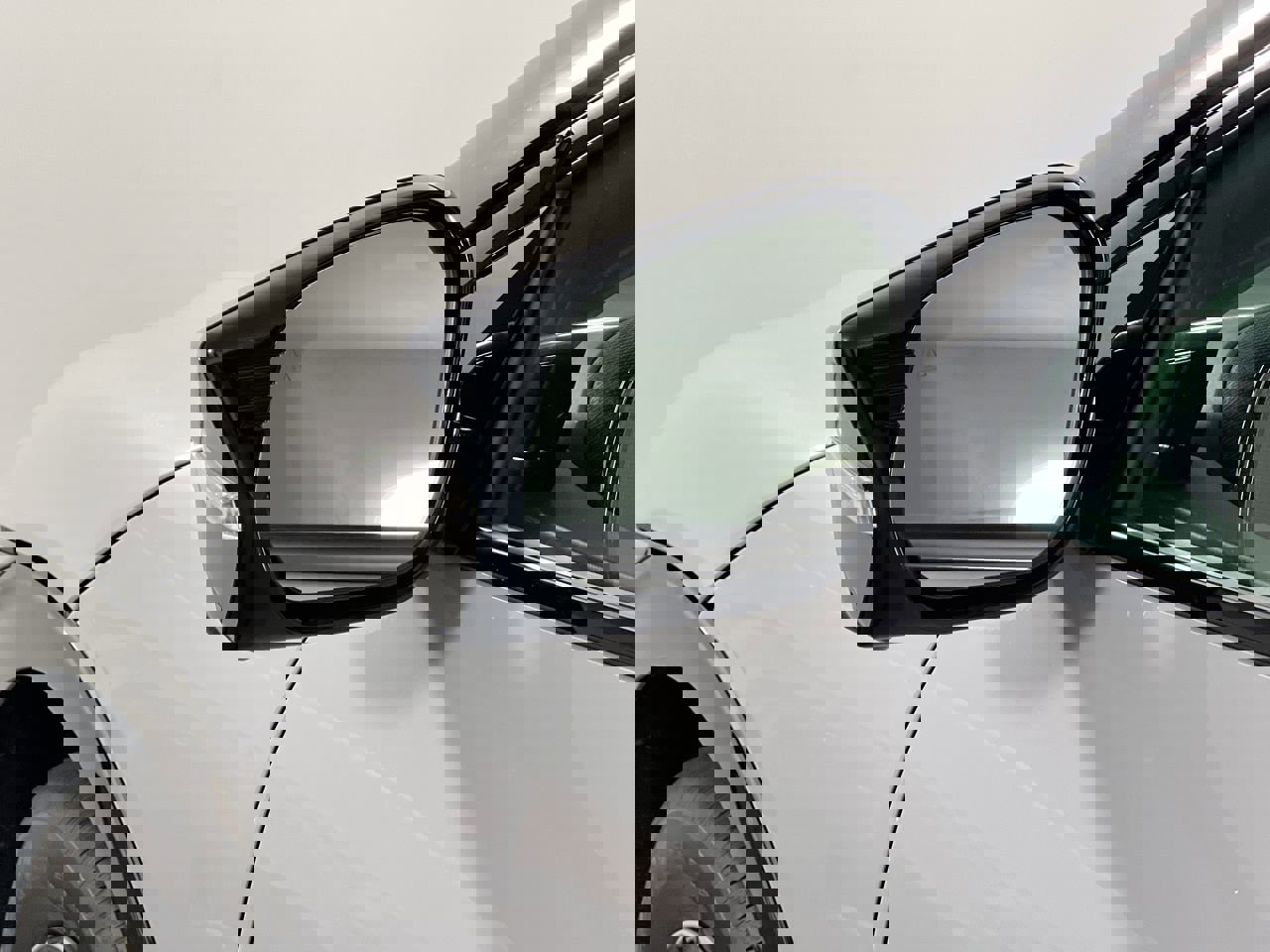 New 2025 Kia EV6 Wind image 11