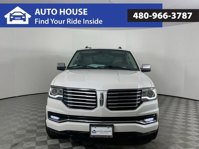 Used 2015 Lincoln Navigator 4WD w/ Equipment Group 101A Reserve image 2