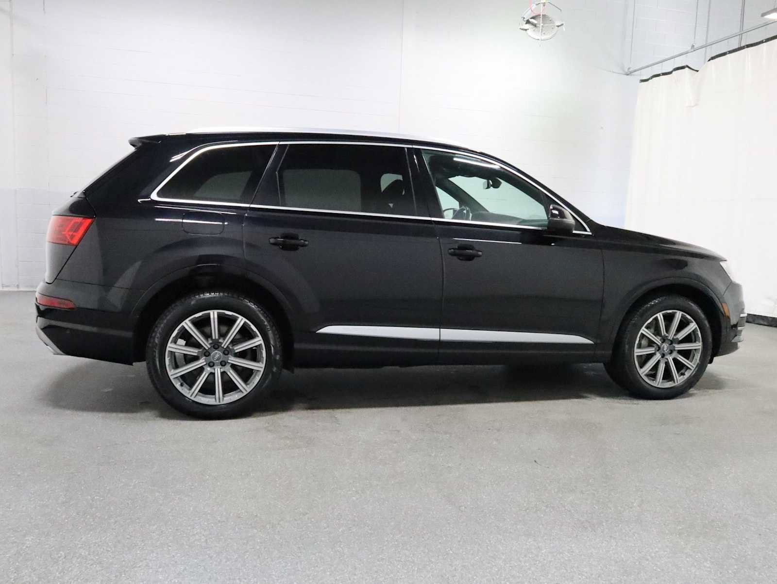 Used 2019 Audi Q7 3.0T Premium Plus AWD/4WD image 10