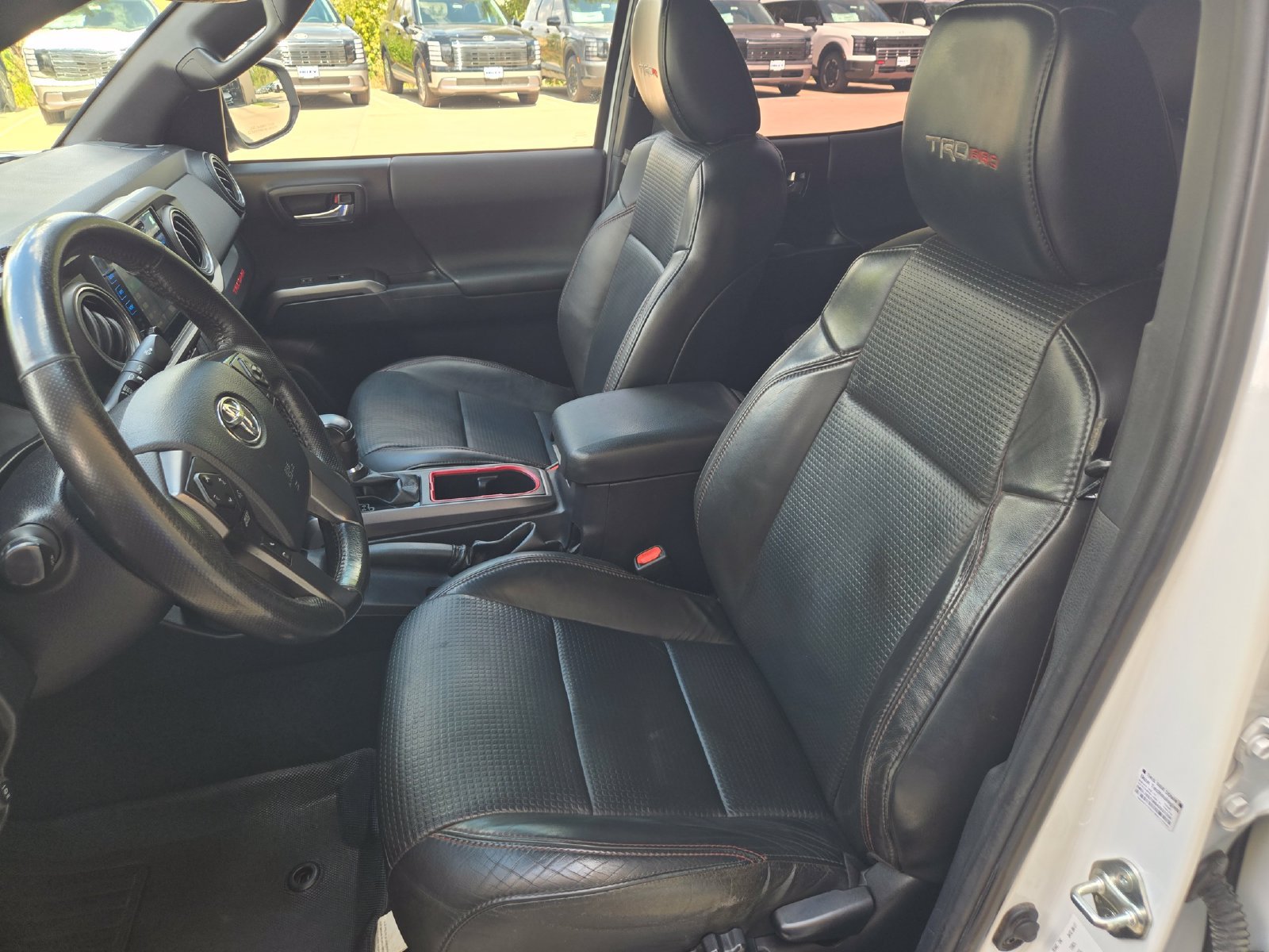 Used 2017 Toyota Tacoma TRD Pro AWD/4WD image 23
