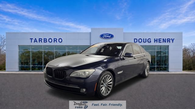 Used 2011 BMW 750i RWD image 1