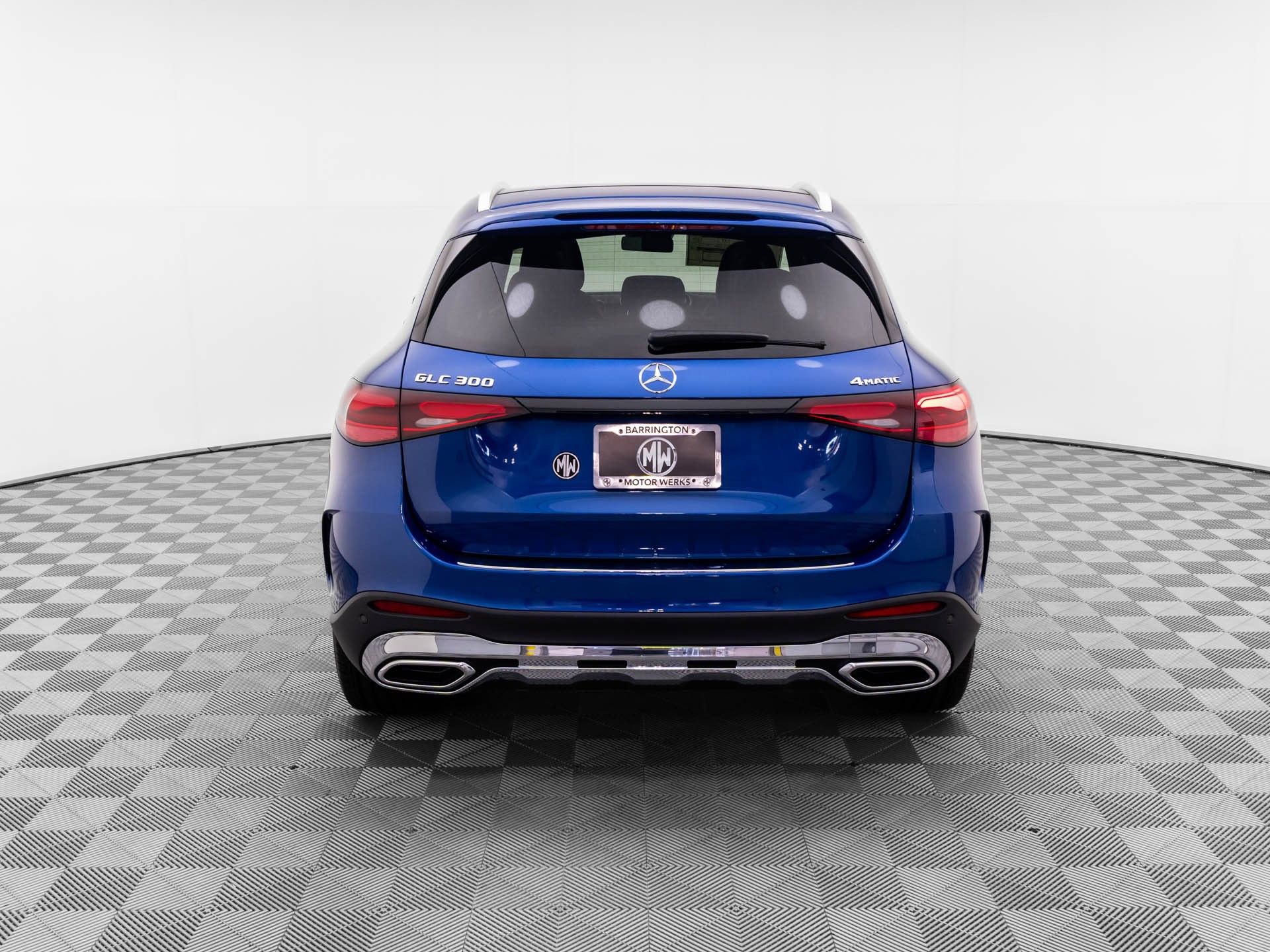 New 2025 Mercedes-Benz GLC 300 4MATIC image 4