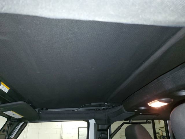 Used 2018 Jeep Wrangler Unlimited Sport S image 23