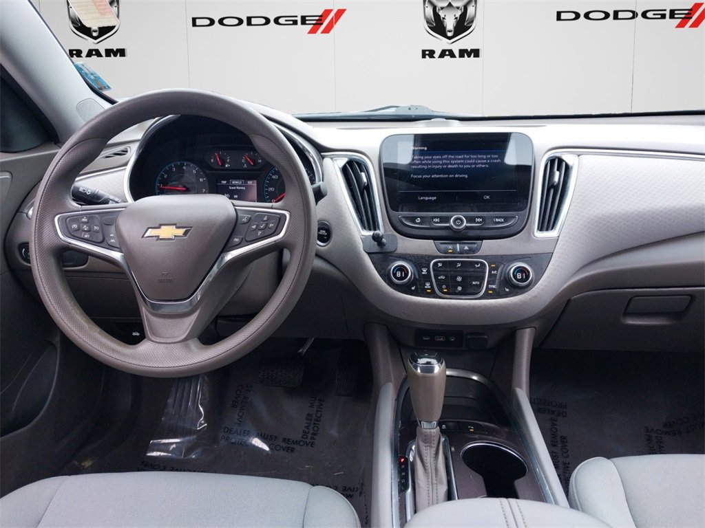 Used 2020 Chevrolet Malibu LT image 10