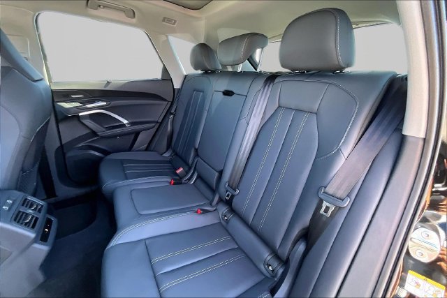 New 2026 Audi Q5 Premium Plus AWD/4WD image 28