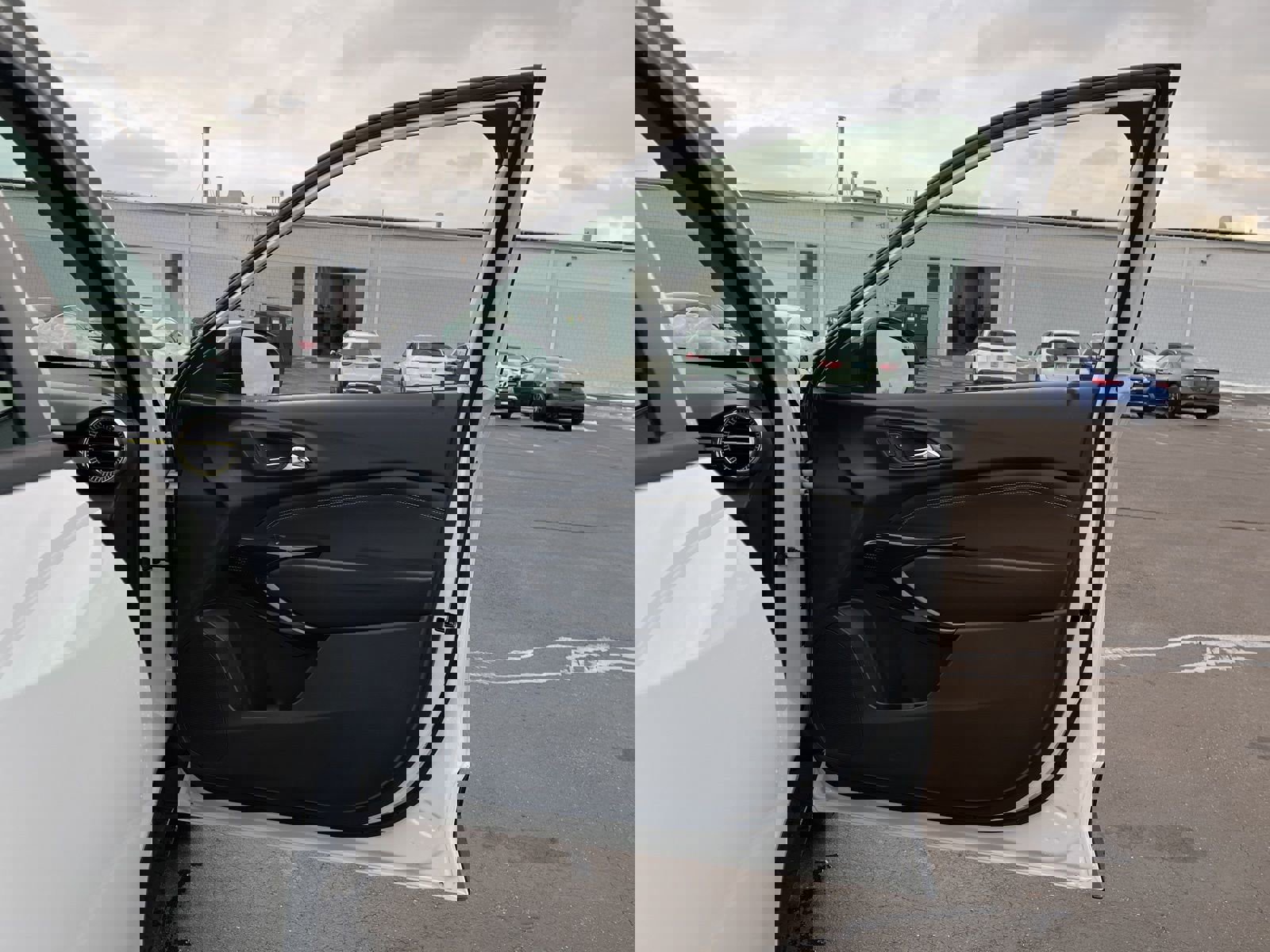 New 2026 Chevrolet Trax ACTIV w/ Sunroof Package image 15