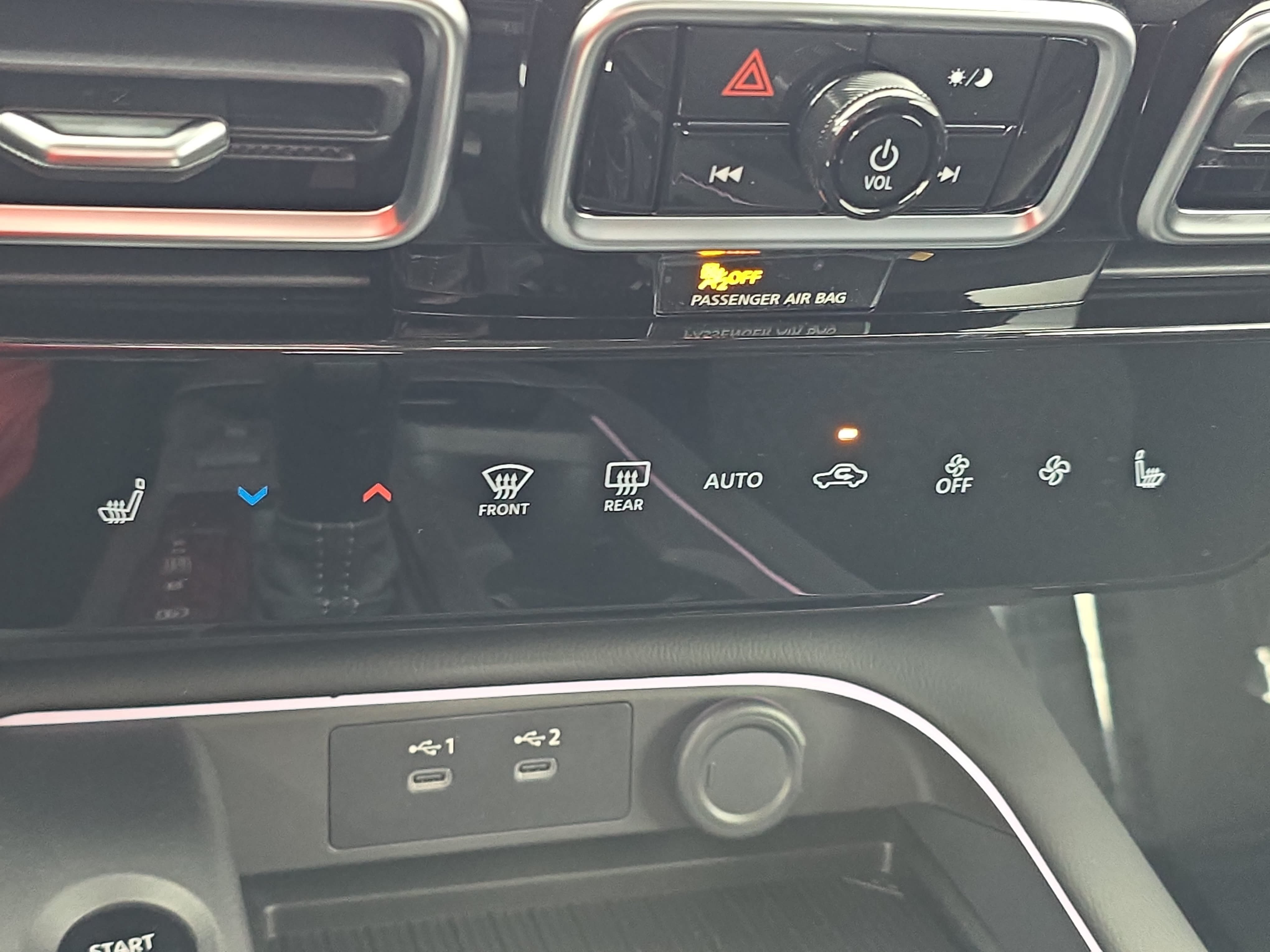 New 2026 Nissan Sentra SV w/ SV Convenience Package FWD image 23