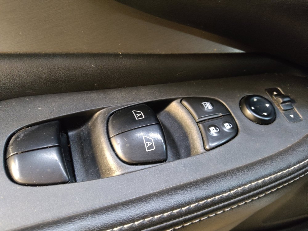 Used 2021 Nissan Murano SV FWD image 27