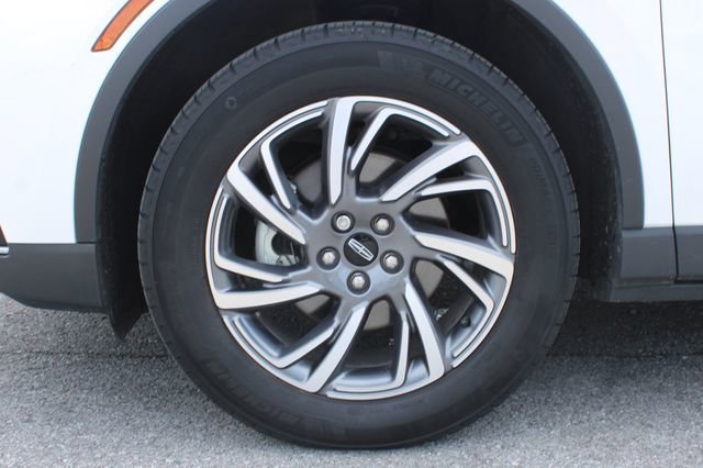 Used 2023 Lincoln Corsair AWD w/ Equipment Group 101A image 36