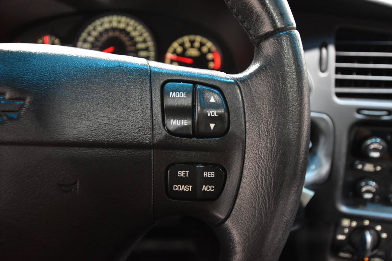 Used 2001 Chevrolet Monte Carlo SS w/ Preferred Equipment Group FWD image 16