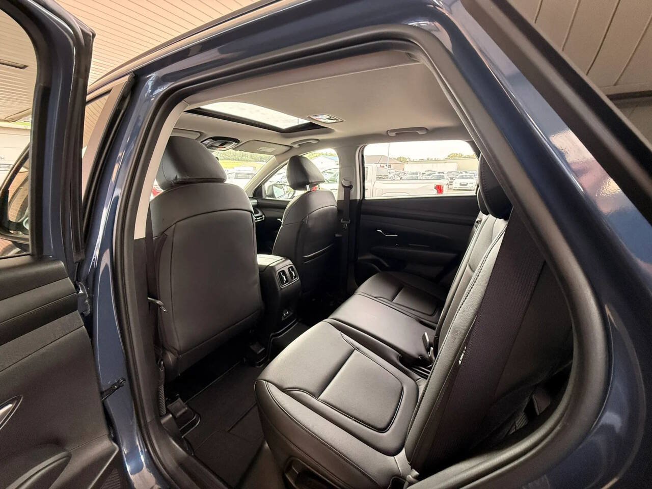 Used 2025 Hyundai Tucson SEL AWD/4WD image 25