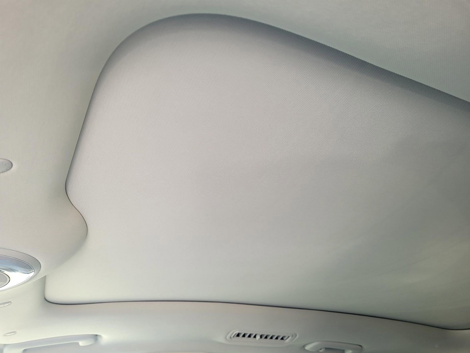 New 2026 Hyundai Ioniq 9 Limited image 12