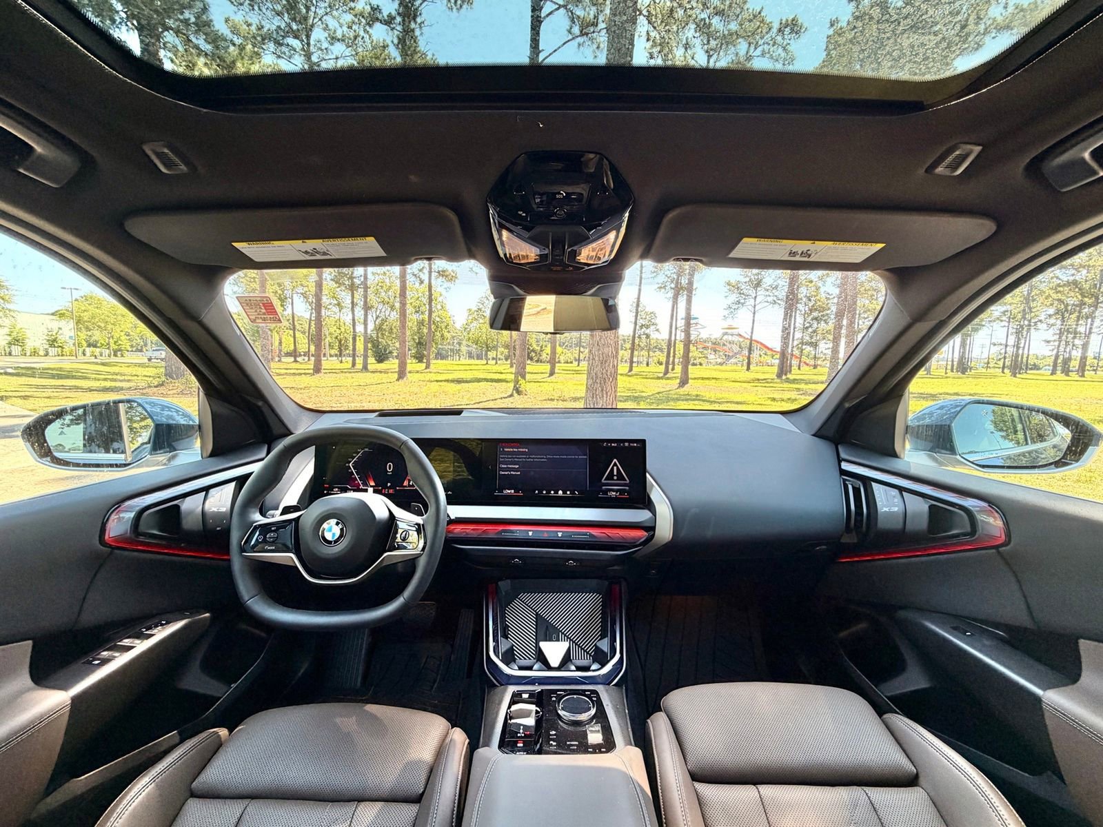 Certified 2025 BMW X3 xDrive30 w/ Premium Package AWD/4WD image 2