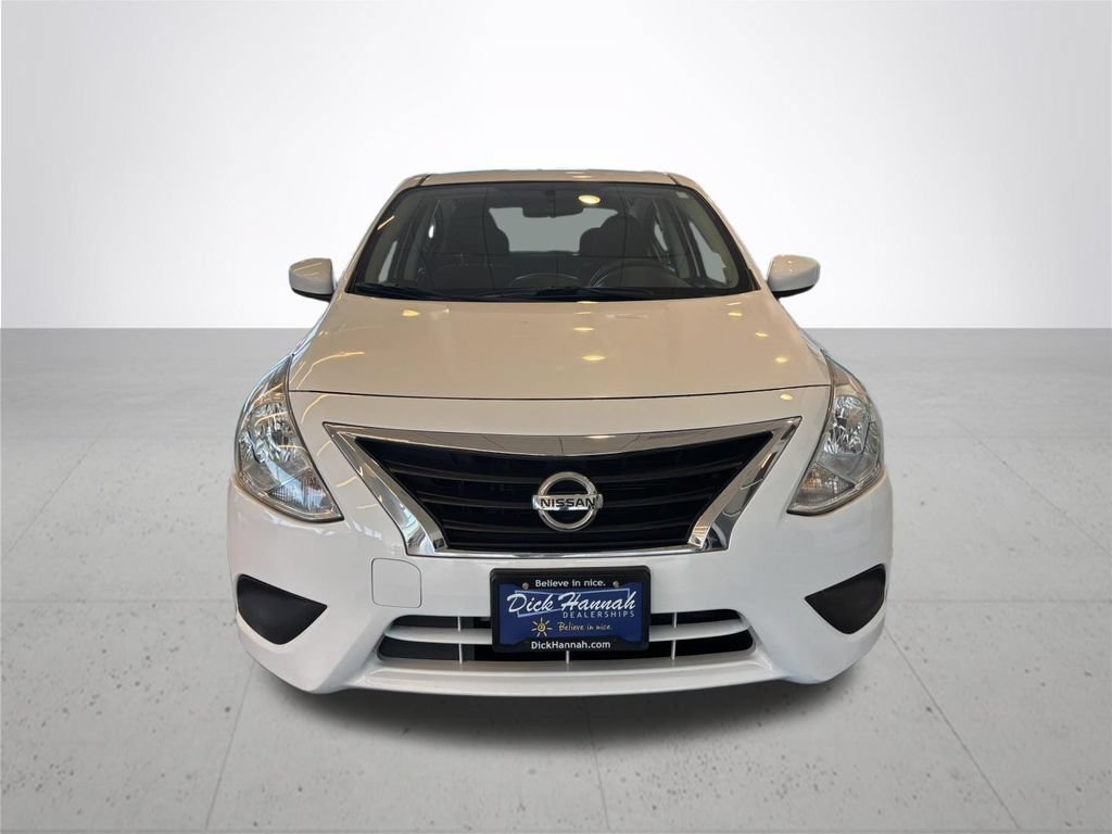Used 2019 Nissan Versa S Plus FWD image 3