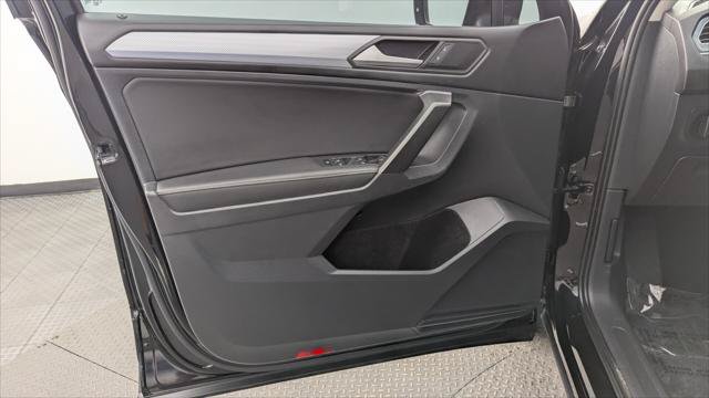 Used 2022 Volkswagen Tiguan S FWD image 13