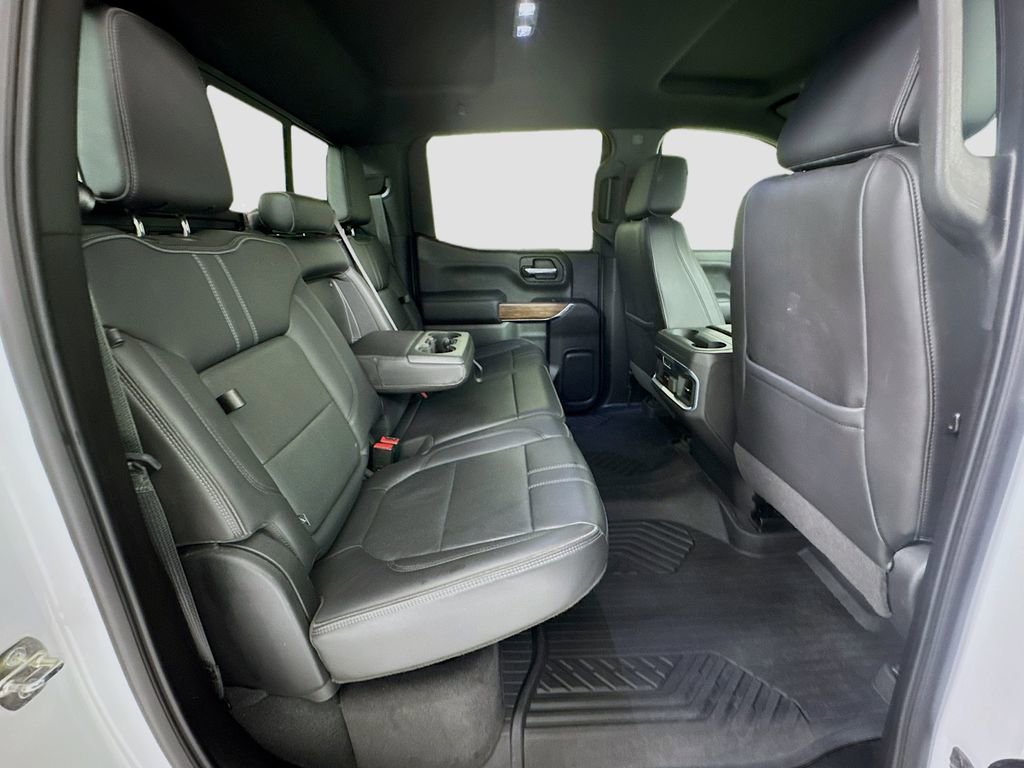 Used 2021 Chevrolet Silverado 1500 High Country w/ Technology Package image 28