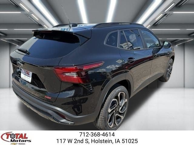 New 2026 Chevrolet Trax RS w/ Driver Confidence Package FWD image 5
