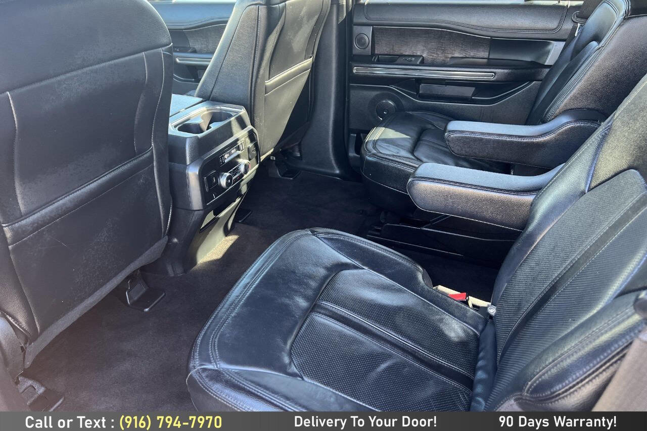 Used 2020 Ford Expedition Limited image 16