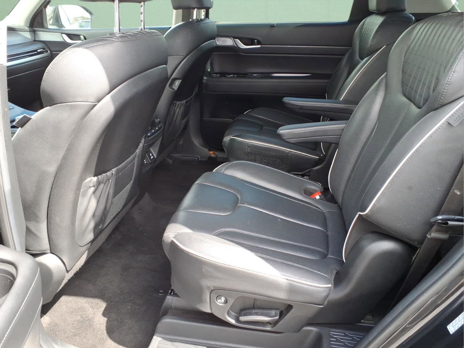 Used 2024 Hyundai Palisade Limited image 17