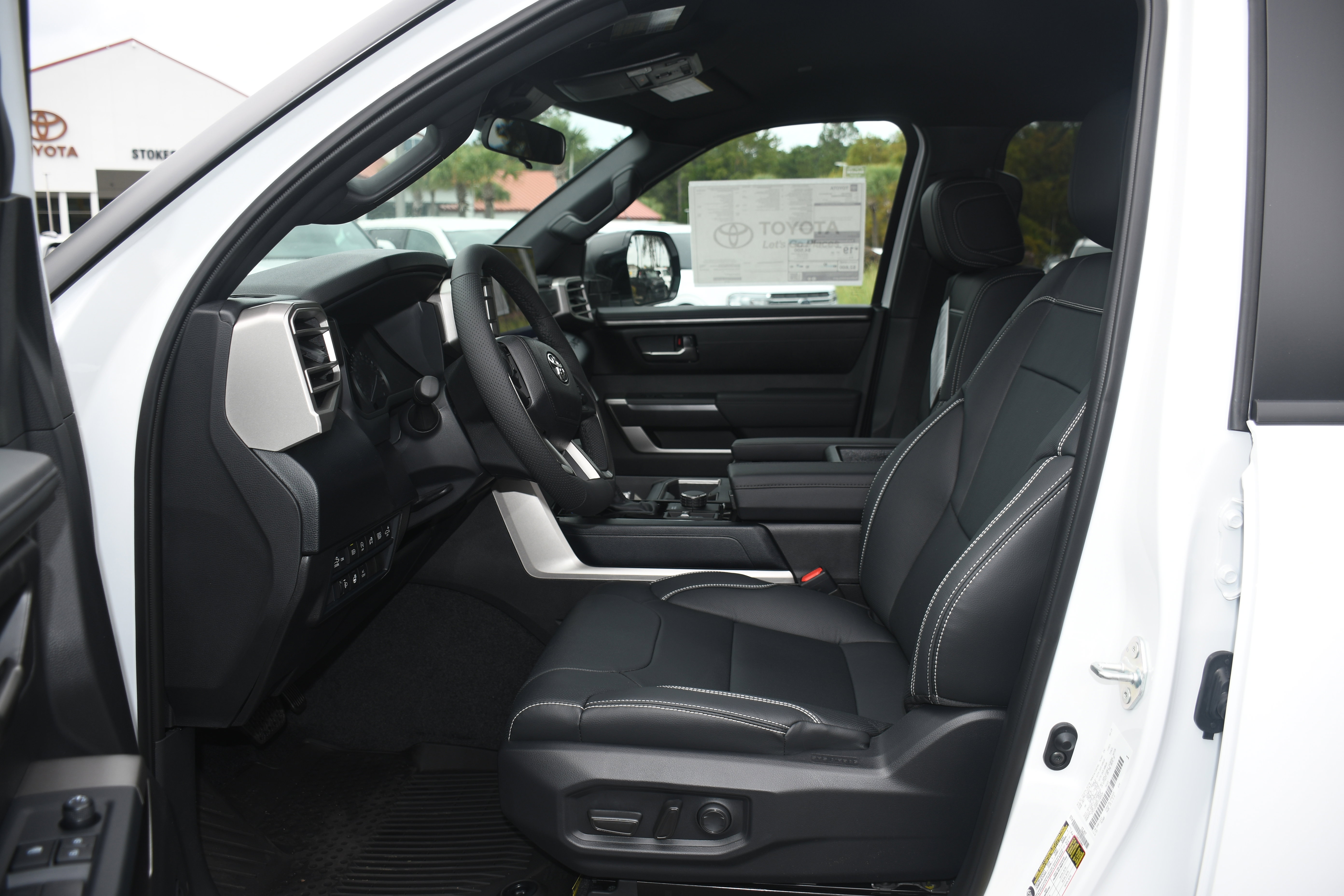 New 2026 Toyota Tundra SR5 image 3