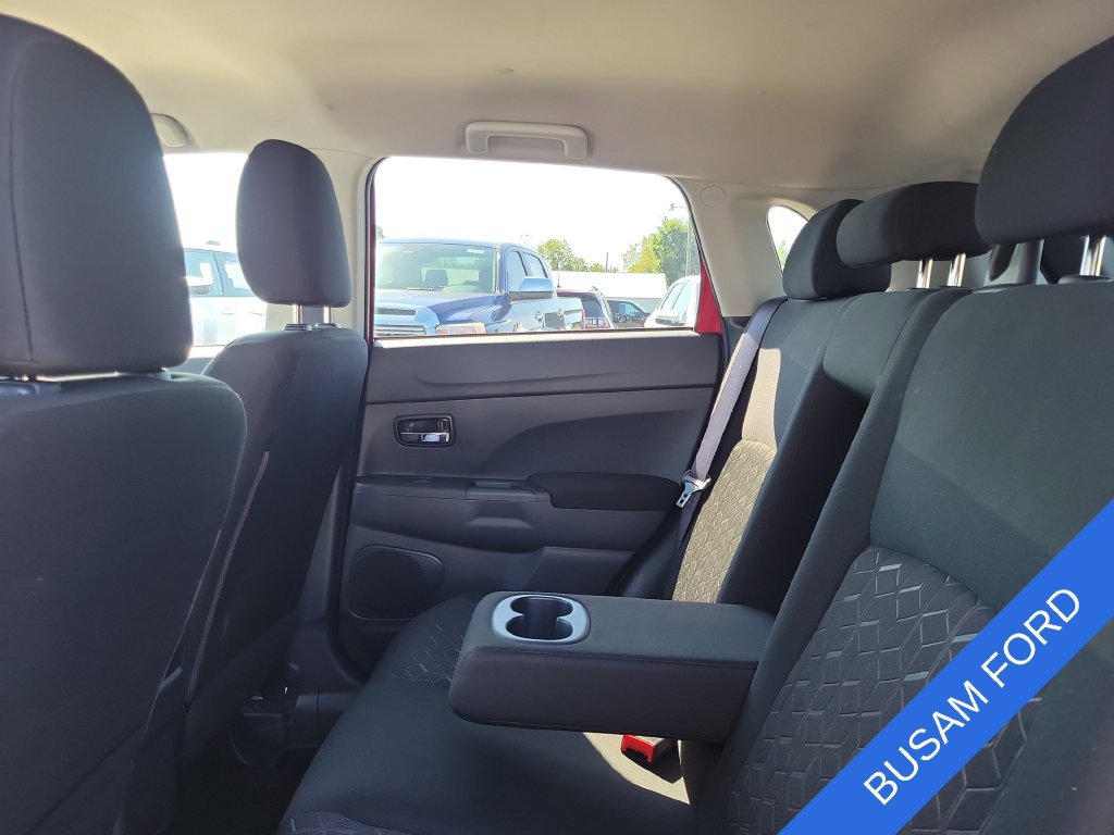 Used 2024 Mitsubishi Outlander Sport ES AWD/4WD image 9