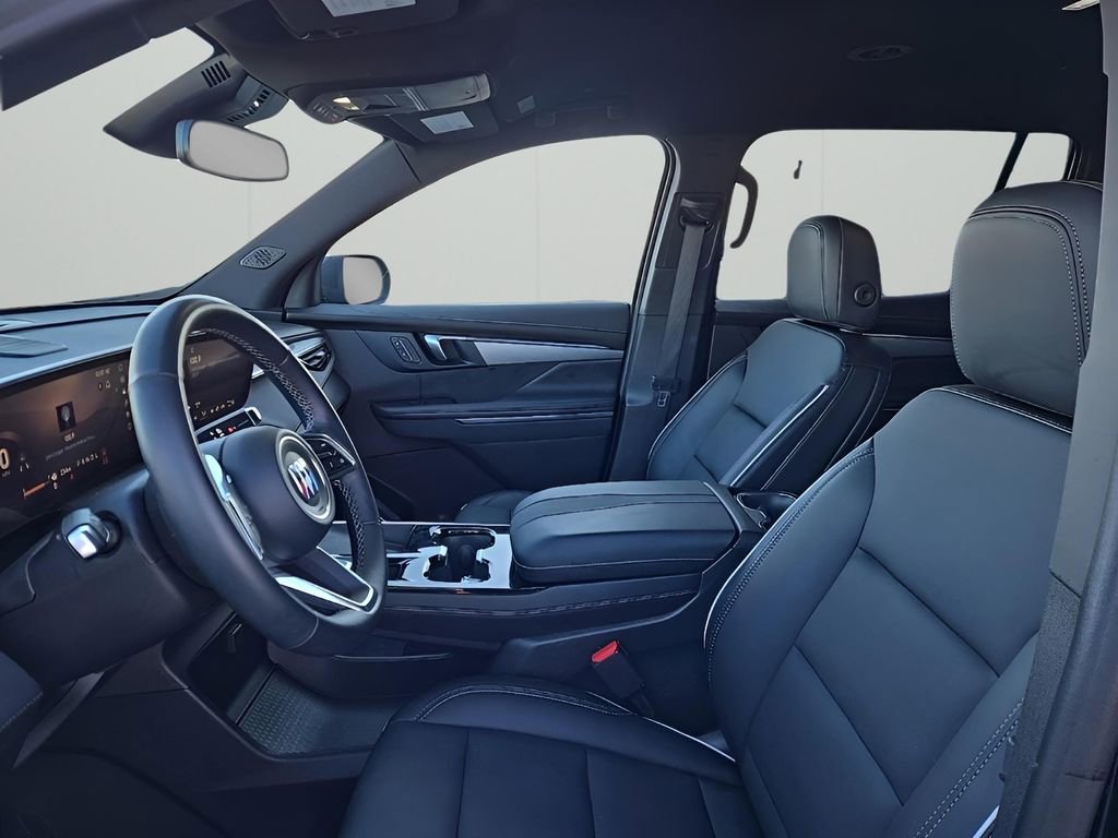 Used 2025 Buick Enclave Preferred image 9
