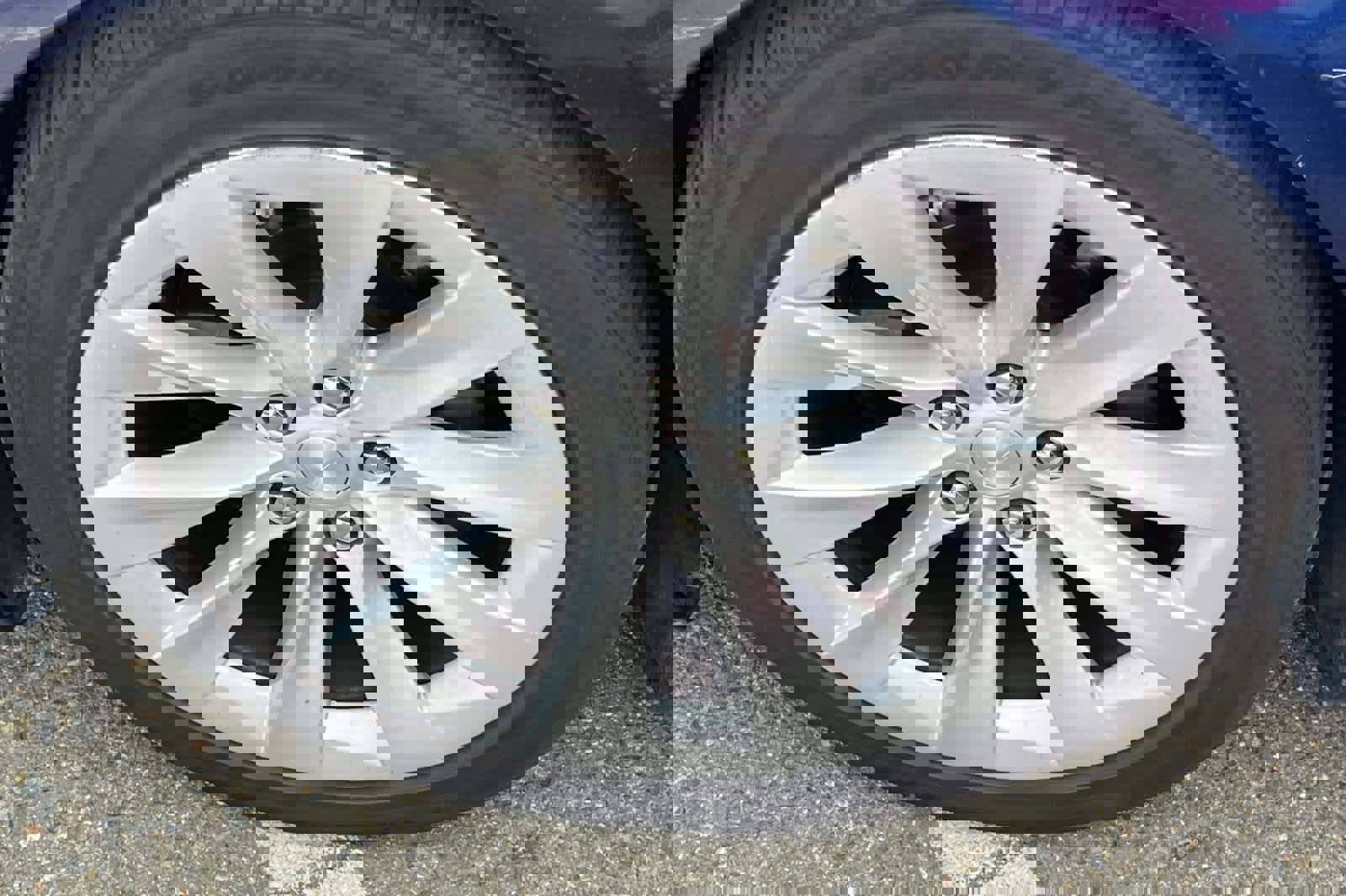 Used 2017 Tesla Model S 75D image 10