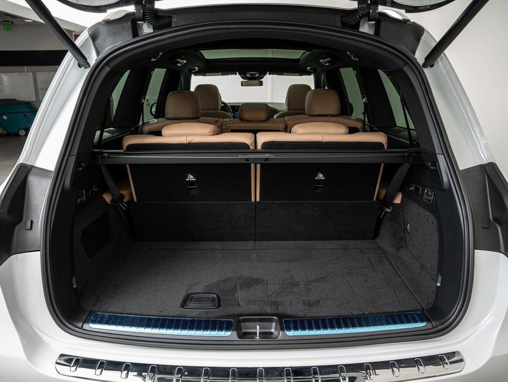 New 2026 Mercedes-Benz GLS 580 4MATIC image 40