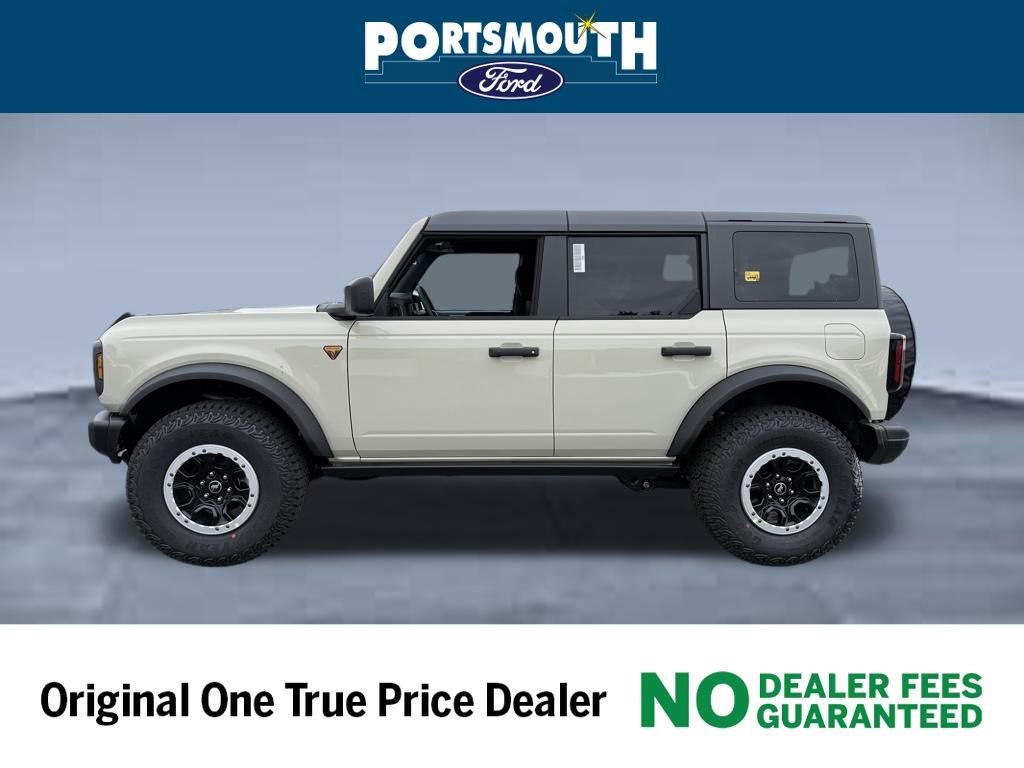 New 2025 Ford Bronco Badlands w/ Sasquatch Package image 2