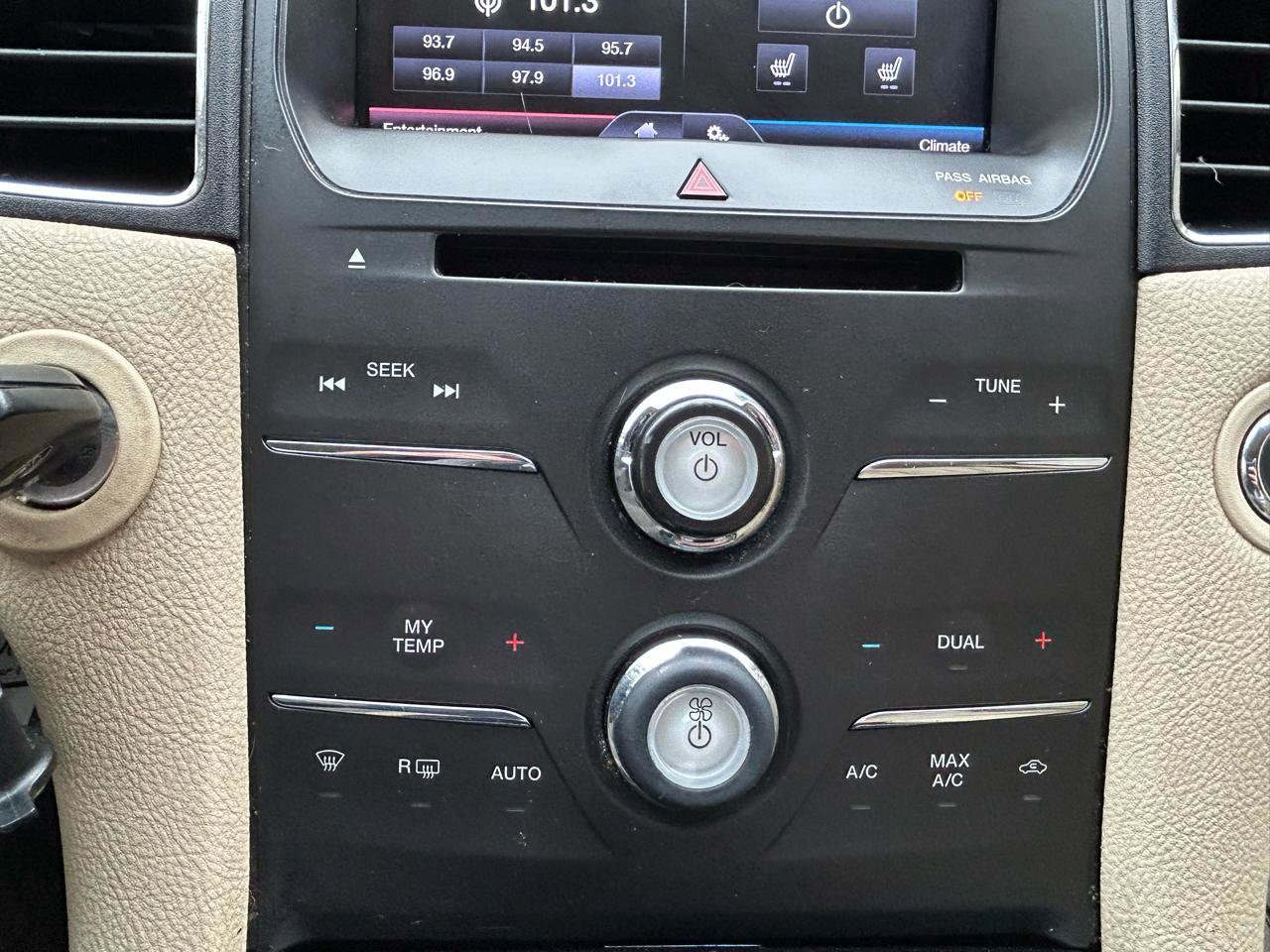 Used 2013 Ford Taurus SEL FWD image 25