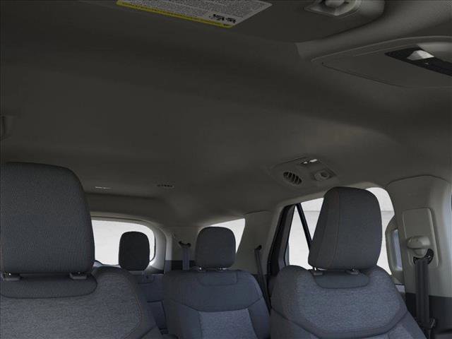 New 2025 Ford Explorer Active image 22