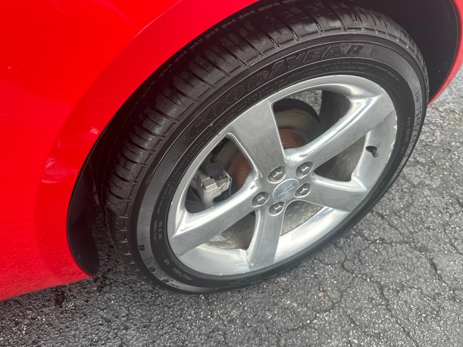 Used 2006 Pontiac Solstice Convertible w/ Premium Package image 11