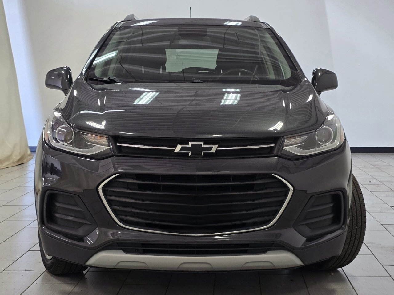 Used 2019 Chevrolet Trax LT w/ Driver Confidence Package image 8